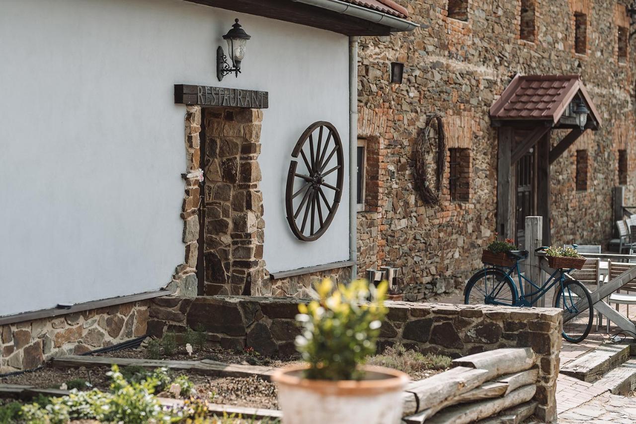Farma Klokocov Villa Vitkov Buitenkant foto