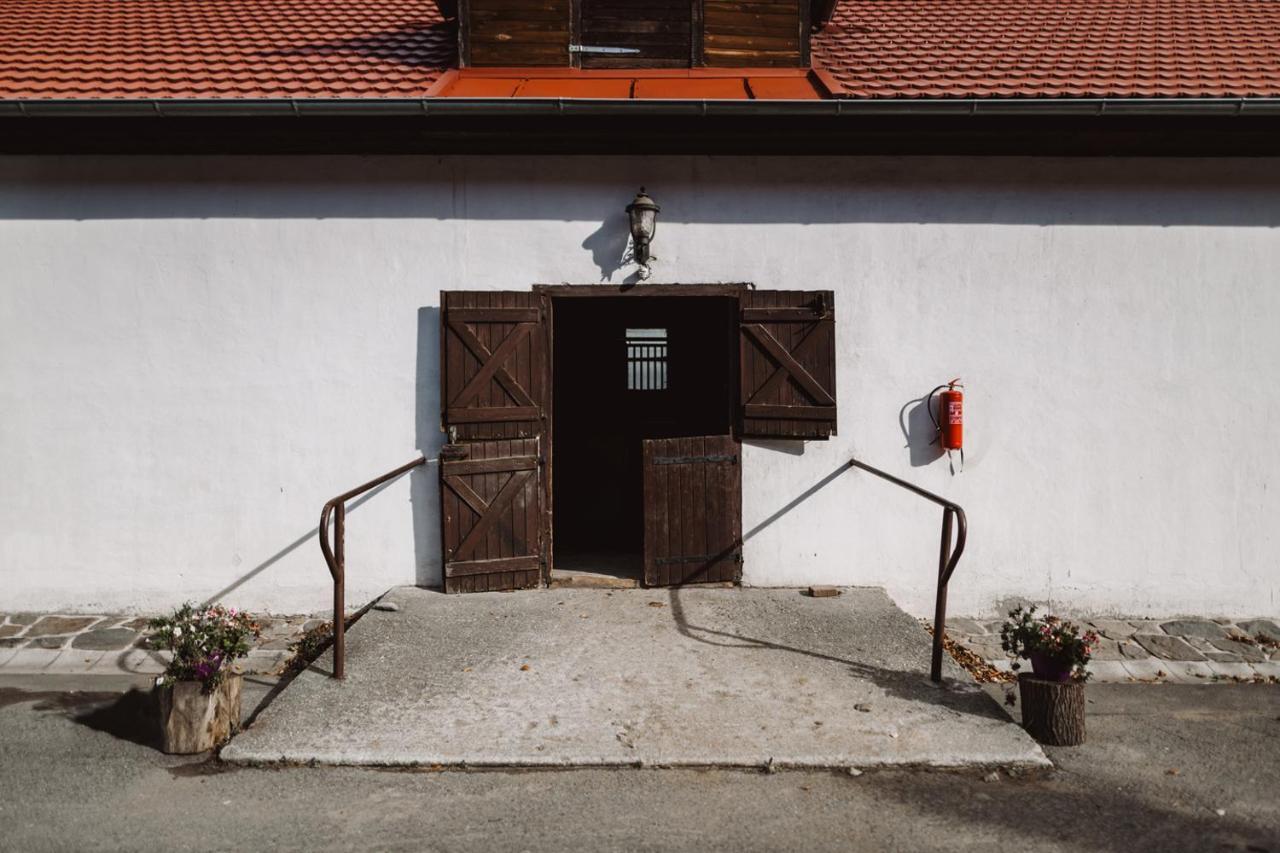 Farma Klokocov Villa Vitkov Buitenkant foto